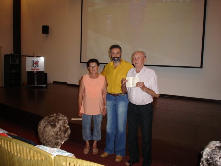 01 - Homenagem ao colaborador Nº1