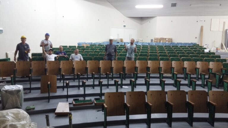 montagem auditorio 4